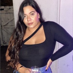 Cut out ribbed black bodysuit